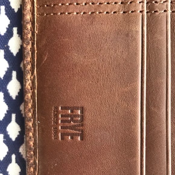 Frye wallet - Picture 3 of 4